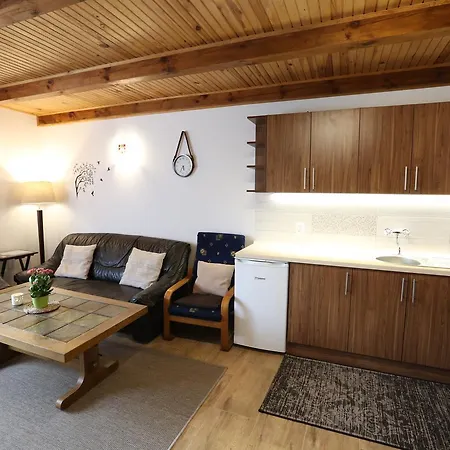 Pod Pstragiem Alojamento de Turismo Rural Lipnica (Bytow)
